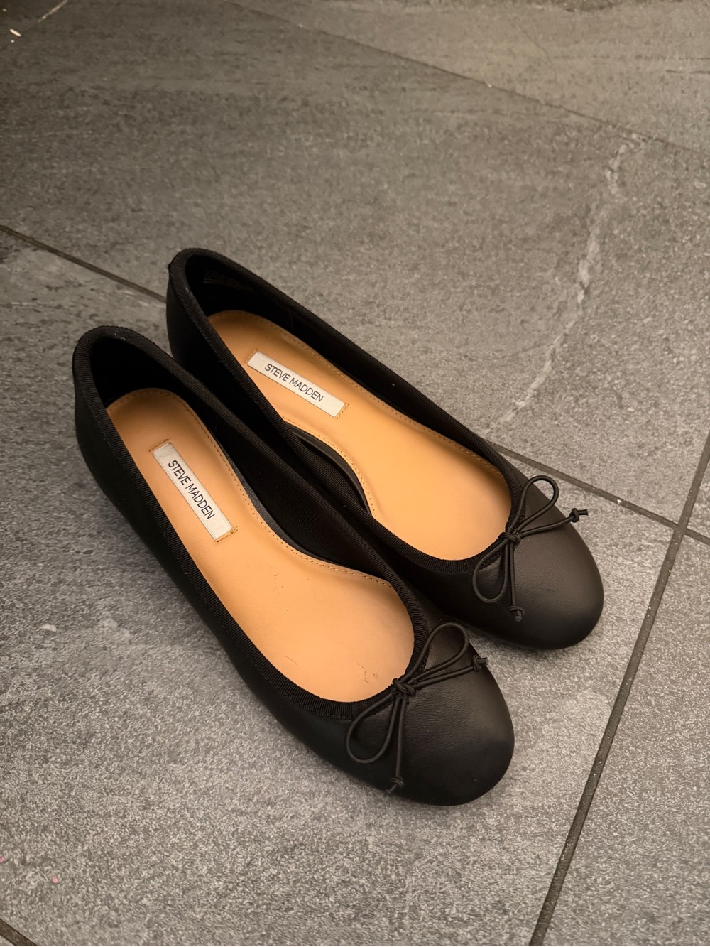 Steve Madden Steffi Black Leather Ballet Shoes